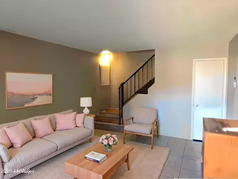 4037 S 45th St, Phoenix, AZ 85040 photo 2