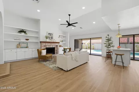 Living - 1249 E Commerce Ave, Gilbert, AZ 85234 photo 2 of 3