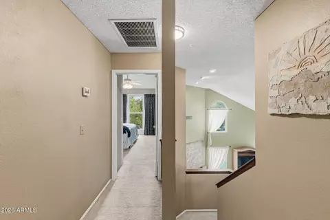 Entry Way - 422 E Kerry Ln, Phoenix, AZ 85024 photo 3 of 5