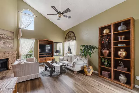 Other - 422 E Kerry Ln, Phoenix, AZ 85024 photo 5 of 22