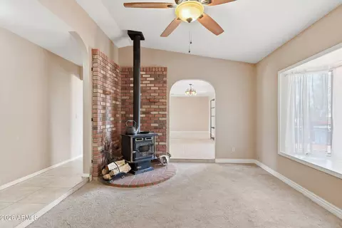 Living - 5565 E Campbell Ave, Flagstaff, AZ 86004 photo 1 of 7