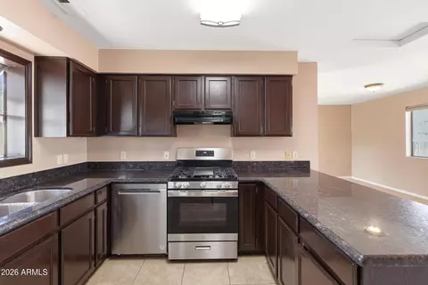 Kitchen - 5565 E Campbell Ave, Flagstaff, AZ 86004 photo 1 of 3
