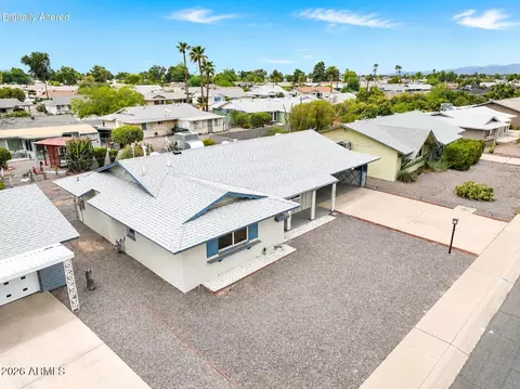 10819 W Canterbury Dr, Sun City, AZ 85351