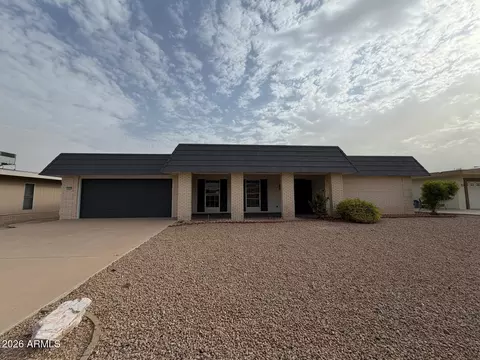 10922 W Welk Dr, Sun City, AZ 85373