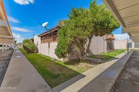 5966 W Augusta Ave, Glendale, AZ 85301