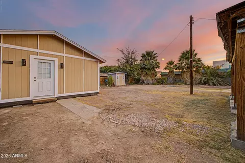 Exterior - 2429 W Morten Ave, Phoenix, AZ 85021 photo 1 of 4