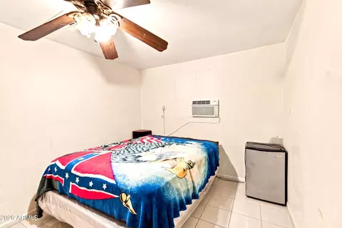 Bedroom - 902 S 30th Dr, Phoenix, AZ 85009 photo 1 of 4