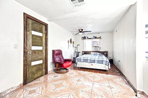 Bedroom - 902 S 30th Dr, Phoenix, AZ 85009 photo 4 of 4