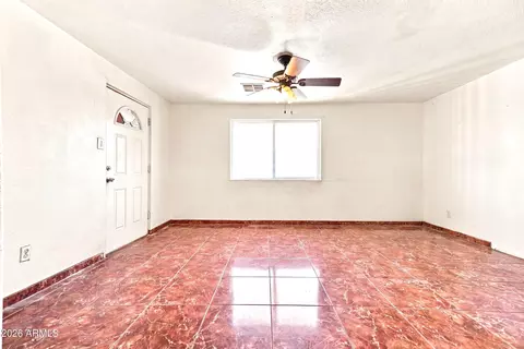 Living - 902 S 30th Dr, Phoenix, AZ 85009 photo 1 of 1