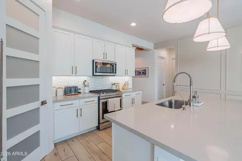 Kitchen - 11237 E Utah Ave, Mesa, AZ 85212 photo 3 of 5