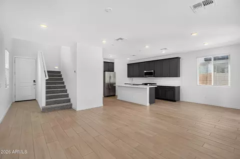 Entry Way - 9314 E Sequence Ave, Mesa, AZ 85212 photo 1 of 3
