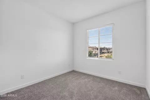 Bedroom - 9314 E Sequence Ave, Mesa, AZ 85212 photo 4 of 10
