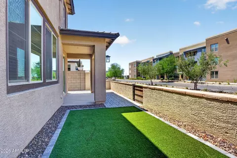 Exterior - 9314 E Sequence Ave, Mesa, AZ 85212 photo 5 of 6