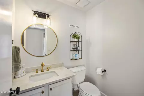 Bath - 727 E Kings Ave, Phoenix, AZ 85022 photo 6 of 7