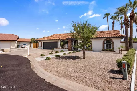Exterior - 727 E Kings Ave, Phoenix, AZ 85022 photo 10 of 13
