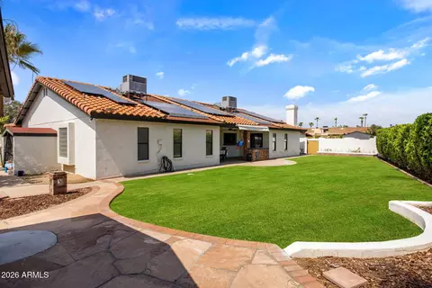 Exterior - 727 E Kings Ave, Phoenix, AZ 85022 photo 2 of 13
