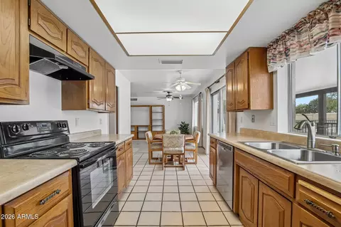 Kitchen - 2025 E Pegasus Dr, Tempe, AZ 85283 photo 2 of 2