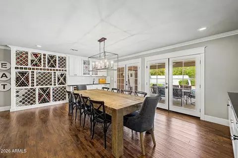 Dining - 7315 N 3rd Ave, Phoenix, AZ 85021 photo 1 of 2