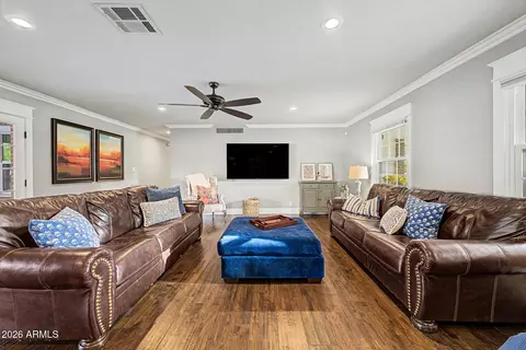 Living - 7315 N 3rd Ave, Phoenix, AZ 85021 photo 5 of 5