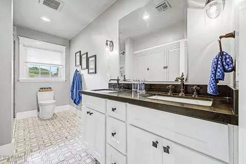 Bath - 7315 N 3rd Ave, Phoenix, AZ 85021 photo 6 of 7