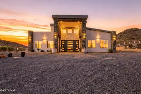 13811 W Harwell Rd, Goodyear, AZ 85338