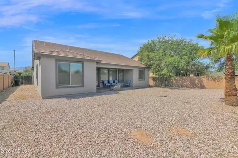 Exterior - 3570 E Coconino Way, Gilbert, AZ 85298 photo 4 of 8