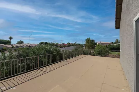 Exterior - 181 S Tiago Dr, Gilbert, AZ 85233 photo 9 of 13