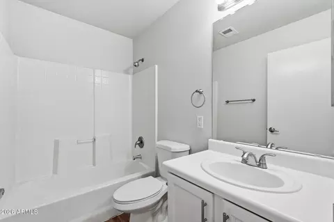 Bath - 1734 S Lawther Dr, Apache Junction, AZ 85120 photo 3 of 3