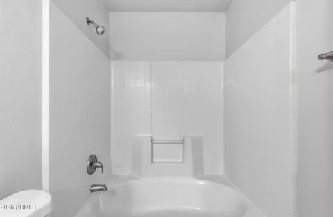 Bath - 1734 S Lawther Dr, Apache Junction, AZ 85120 photo 2 of 3