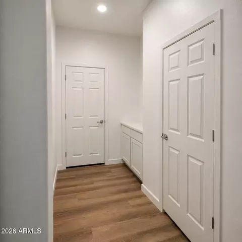 Entry Way - 2334 E Levi Dr, Phoenix, AZ 85040 photo 6 of 6
