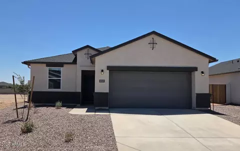 5537 E Darwin Dr, San Tan Valley, AZ 85140