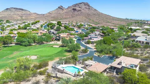 View/Area - 1536 E Meadow Ln, Phoenix, AZ 85022 photo 2 of 6