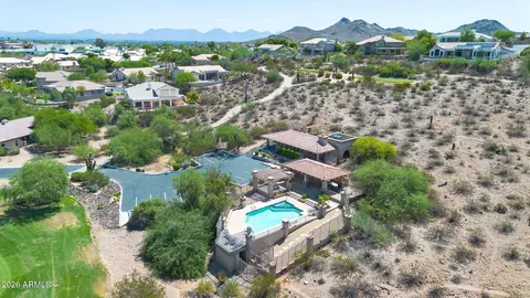 View/Area - 1536 E Meadow Ln, Phoenix, AZ 85022 photo 3 of 6