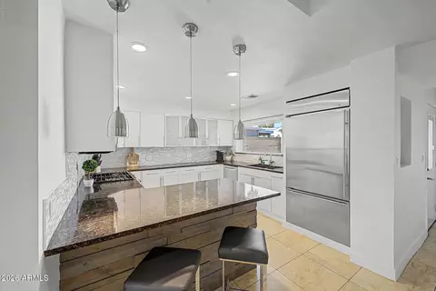 Kitchen - 4411 N 18th St, Phoenix, AZ 85016 photo 3 of 3
