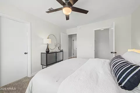 Bedroom - 3141 E Charleston Ave, Phoenix, AZ 85032 photo 2 of 5