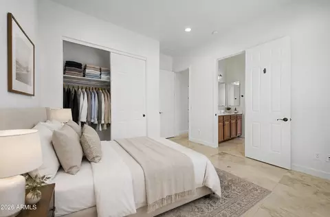 Bedroom - 3139 E Harwell Rd, Phoenix, AZ 85042 photo 4 of 10