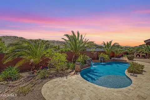 Exterior - 3139 E Harwell Rd, Phoenix, AZ 85042 photo 4 of 12