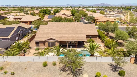 View/Area - 3139 E Harwell Rd, Phoenix, AZ 85042 photo 4 of 5
