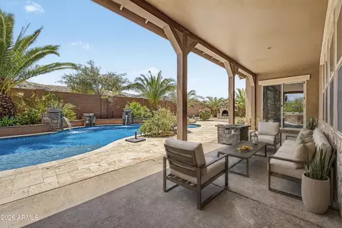 Exterior - 3139 E Harwell Rd, Phoenix, AZ 85042 photo 11 of 12