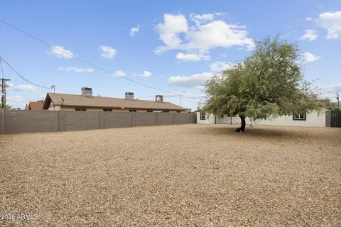 Exterior - 2750 E Wier Ave, Phoenix, AZ 85040 photo 2 of 5