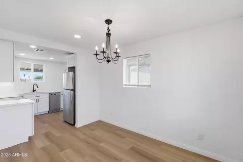 Dining - 2750 E Wier Ave, Phoenix, AZ 85040 photo 1 of 1