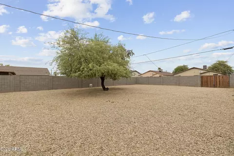 Exterior - 2750 E Wier Ave, Phoenix, AZ 85040 photo 5 of 5