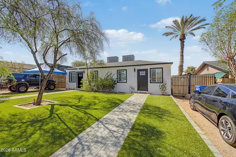 Exterior - 1447 E Mountain View Rd, Phoenix, AZ 85020 photo 3 of 7