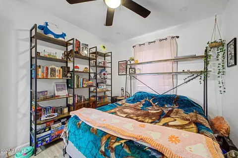 Bedroom - 1447 E Mountain View Rd, Phoenix, AZ 85020 photo 2 of 3