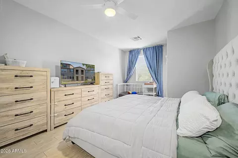 Bedroom - 2344 E Hidalgo Ave, Phoenix, AZ 85040 photo 1 of 4