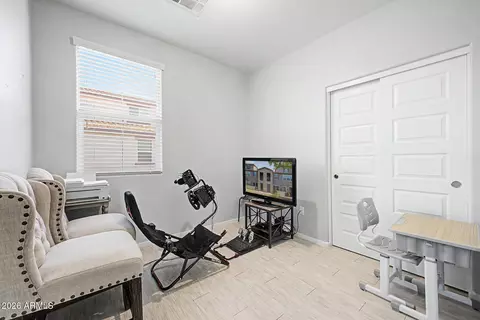 Entry Way - 2344 E Hidalgo Ave, Phoenix, AZ 85040 photo 1 of 2