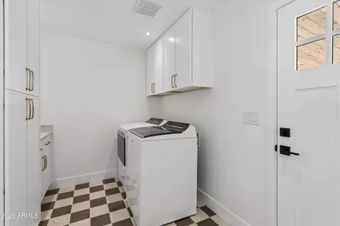 Other - 939 E Berridge Ln, Phoenix, AZ 85014 photo 5 of 6