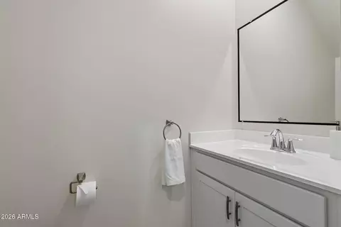 Bath - 8267 N 22nd Dr, Phoenix, AZ 85021 photo 3 of 3