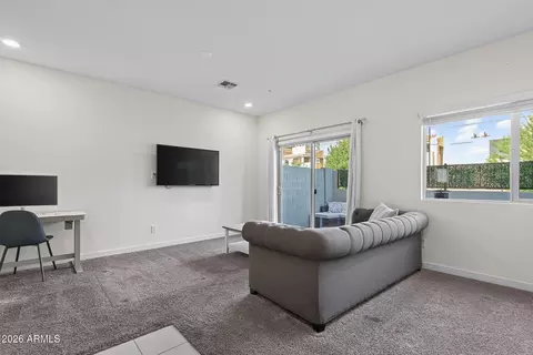 Living - 8267 N 22nd Dr, Phoenix, AZ 85021 photo 2 of 3
