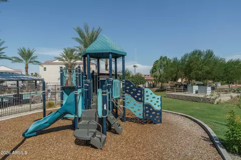 View/Area - 8267 N 22nd Dr, Phoenix, AZ 85021 photo 1 of 1